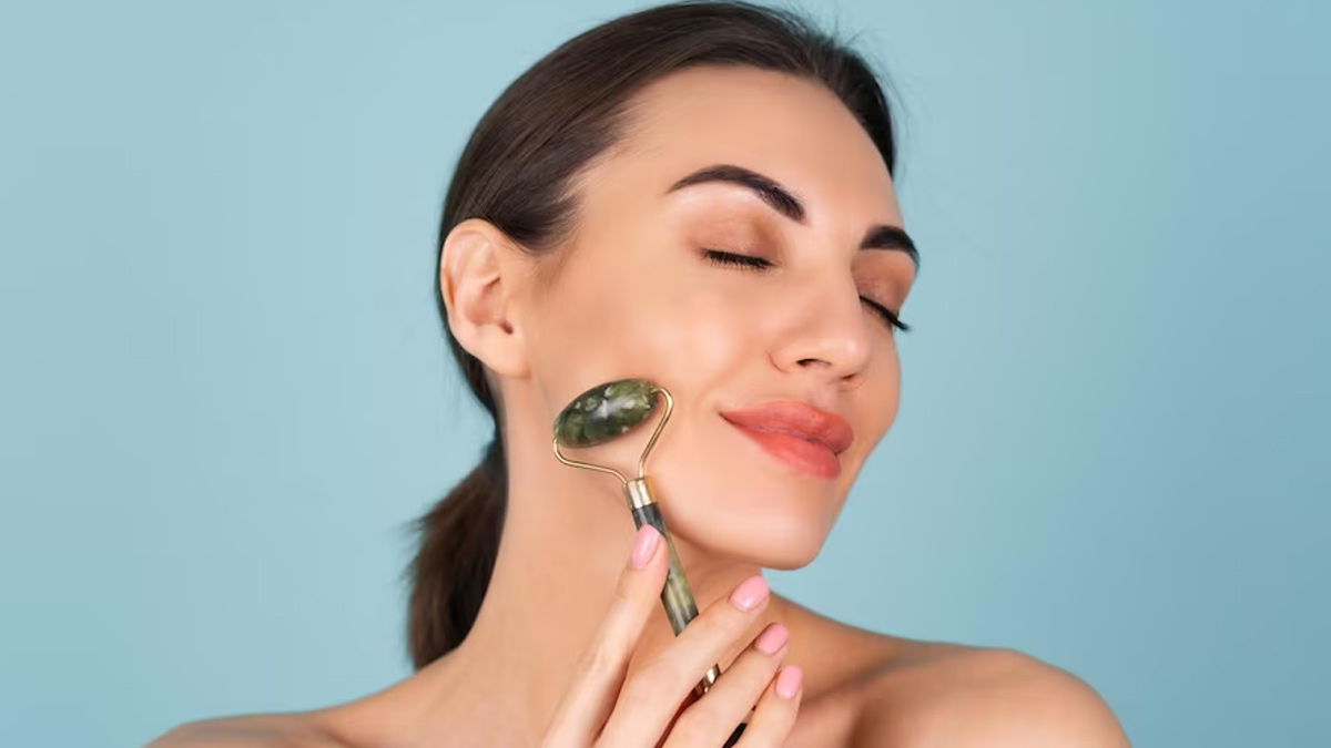 The Magic of Face Rollers: Unveiling Their Benefits and Proper Usage